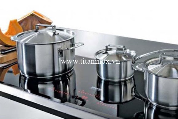 An toàn và đảm bảo sức khỏe người dùng là ưu điểm nổi bật của inox 201